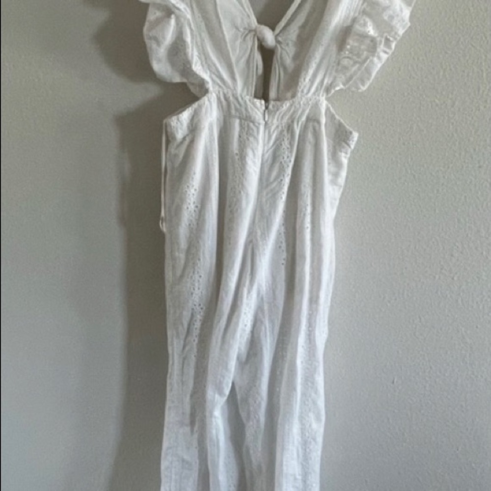 White Tie Front Romper - Picture 5 of 6